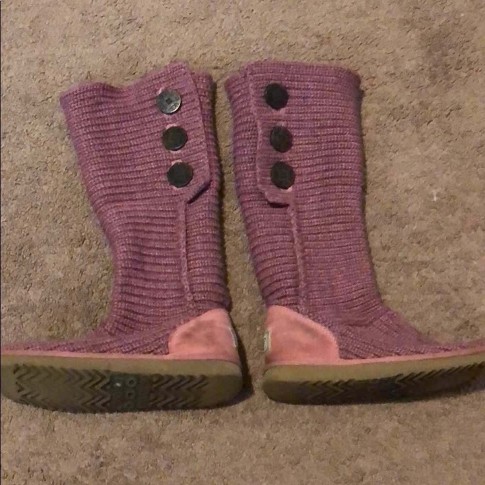 Pink knit Ugg’s